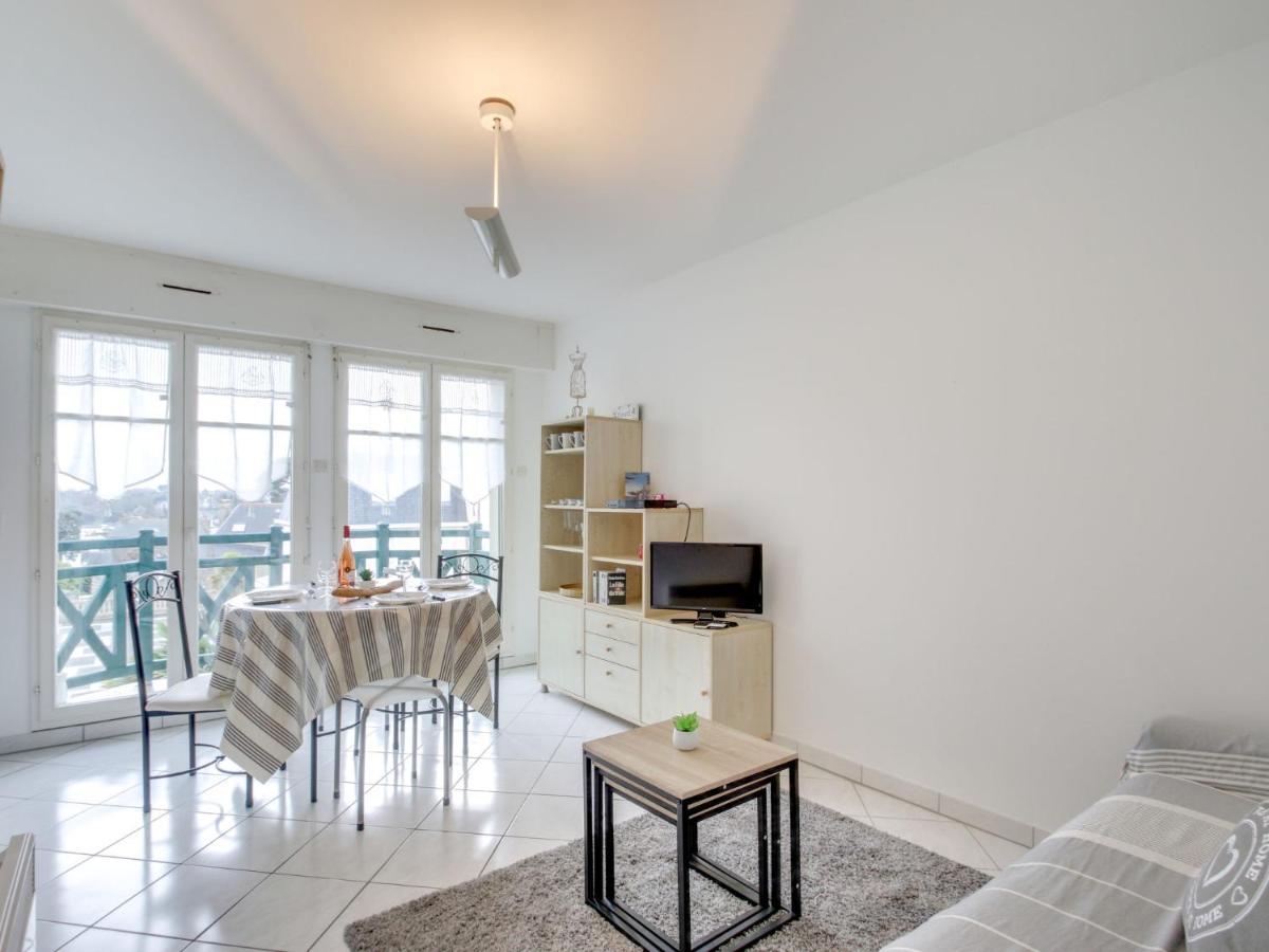 Apartment Residence Des Tennis-1 By Interhome 디나르 외부 사진